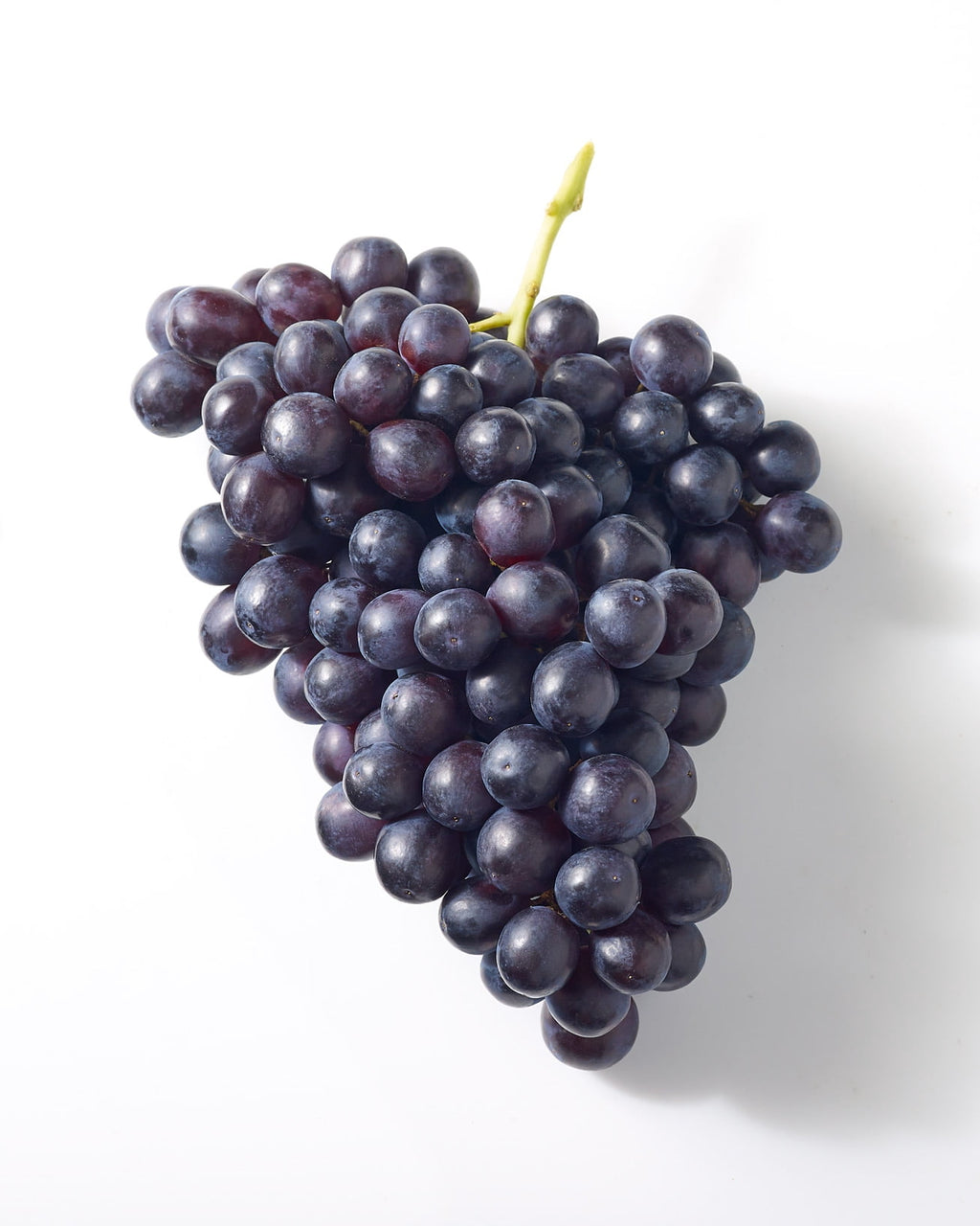 Fresh Black Seedless Grapes, From California, Bag (2.25 lbs/Bag Est.)