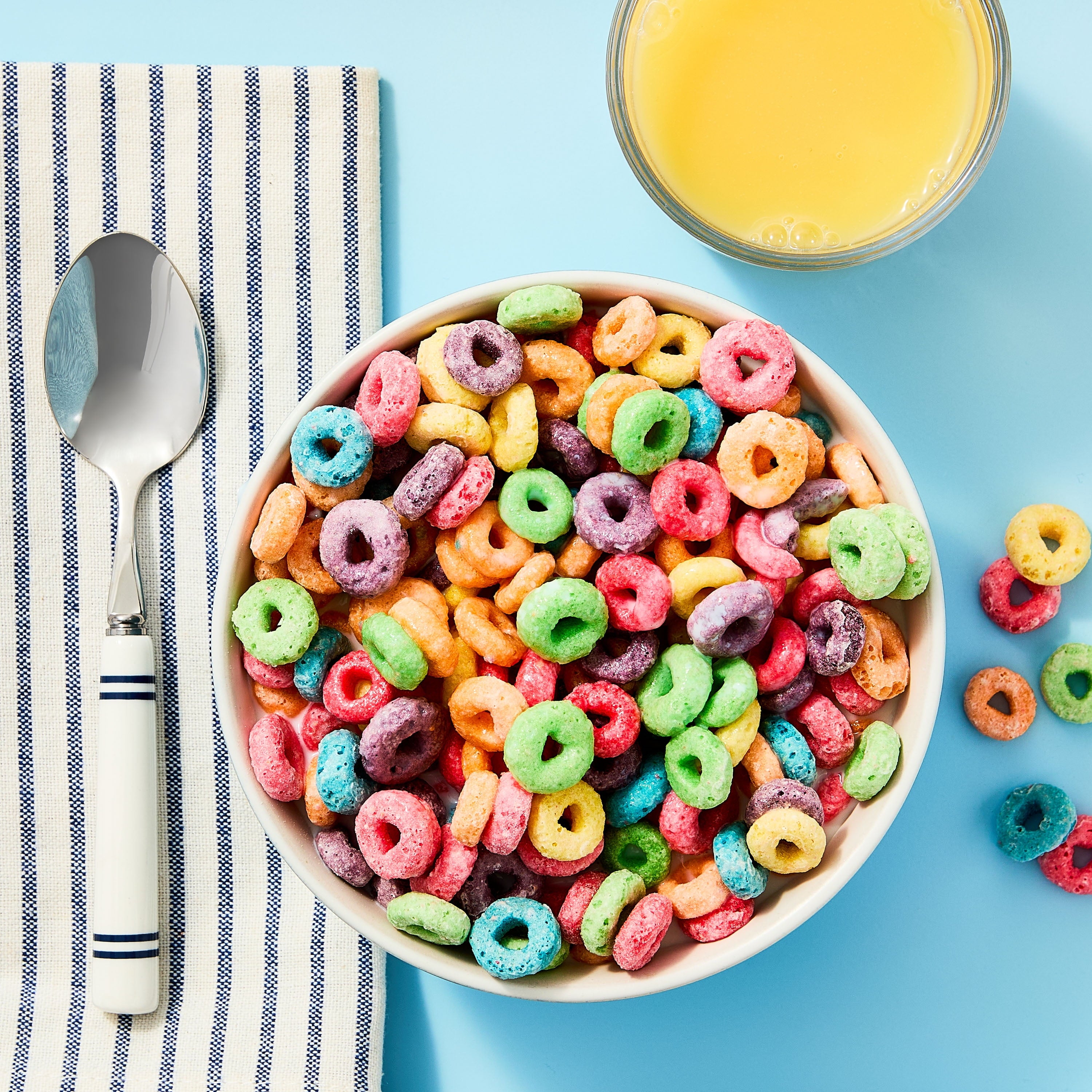 Great Value Fruit Spins Breakfast Cereal, 12.2 oz