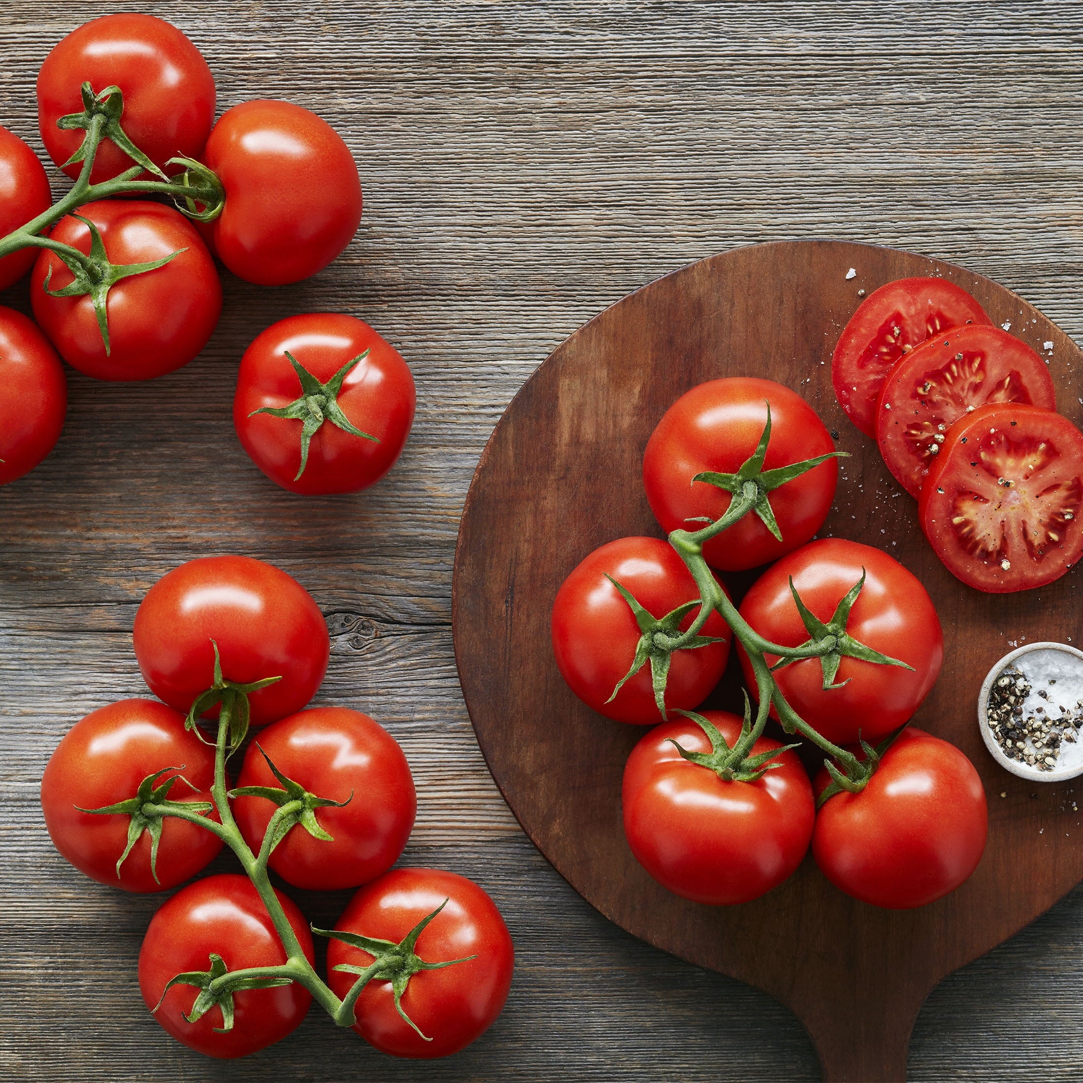 Fresh Tomato on the Vine, Bag (1.9 lbs/Bag Est.)