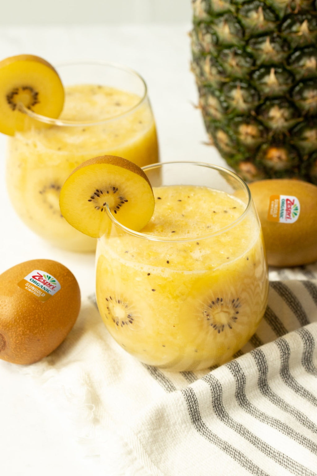 Zespri Sungold Fresh Kiwi Fruit, 2 lb Package