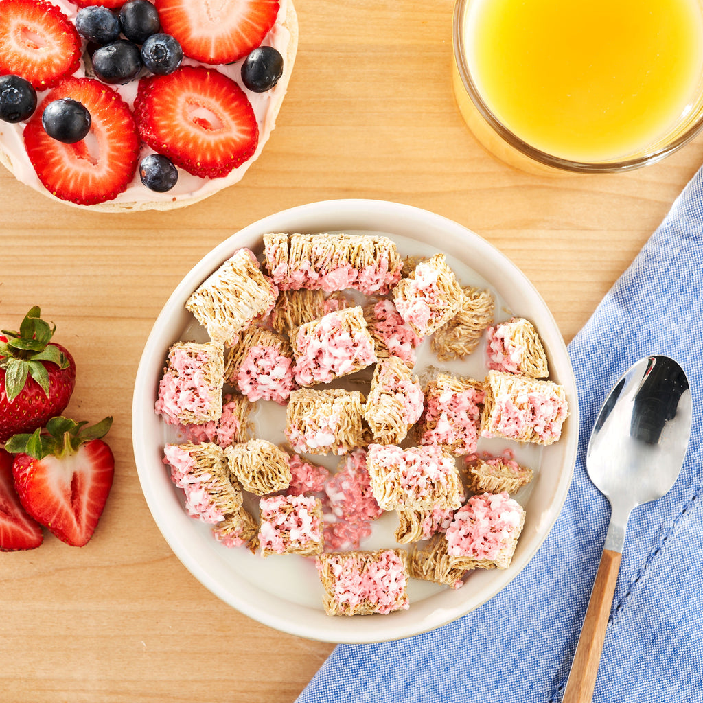 Great Value Bite Size Frosted Strawberry Shredded Wheat Breakfast Cereal, 16.3 oz