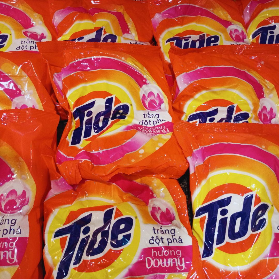 TIDE Super White Detergent 690G/24OZ Made in Vietnam (7)